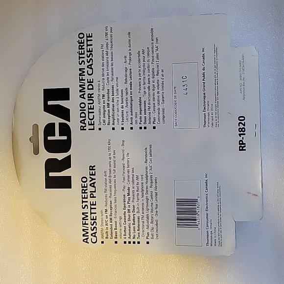 Radio Am/fm stereo cassette player brand new sealed RCA bass booster with head - Picture 5 of 8